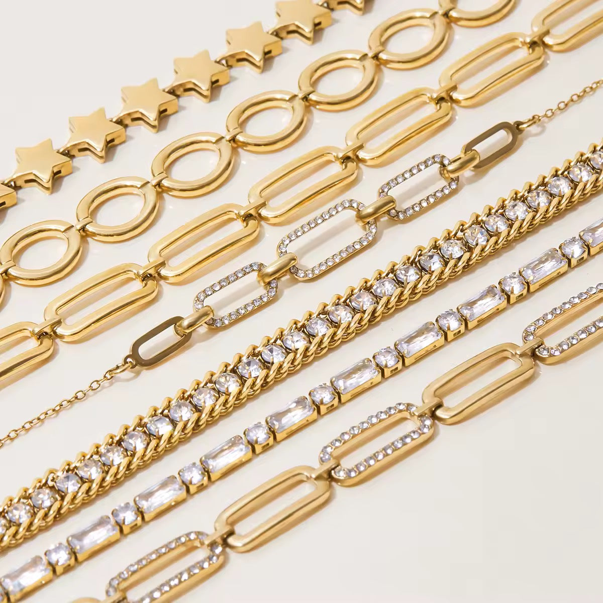 Elegant Chain Bracelet