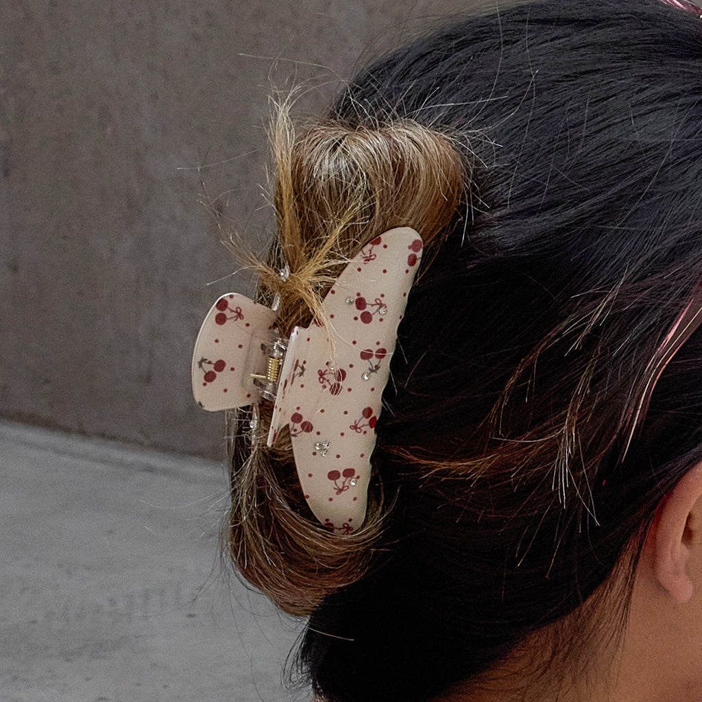 Cherry Clip