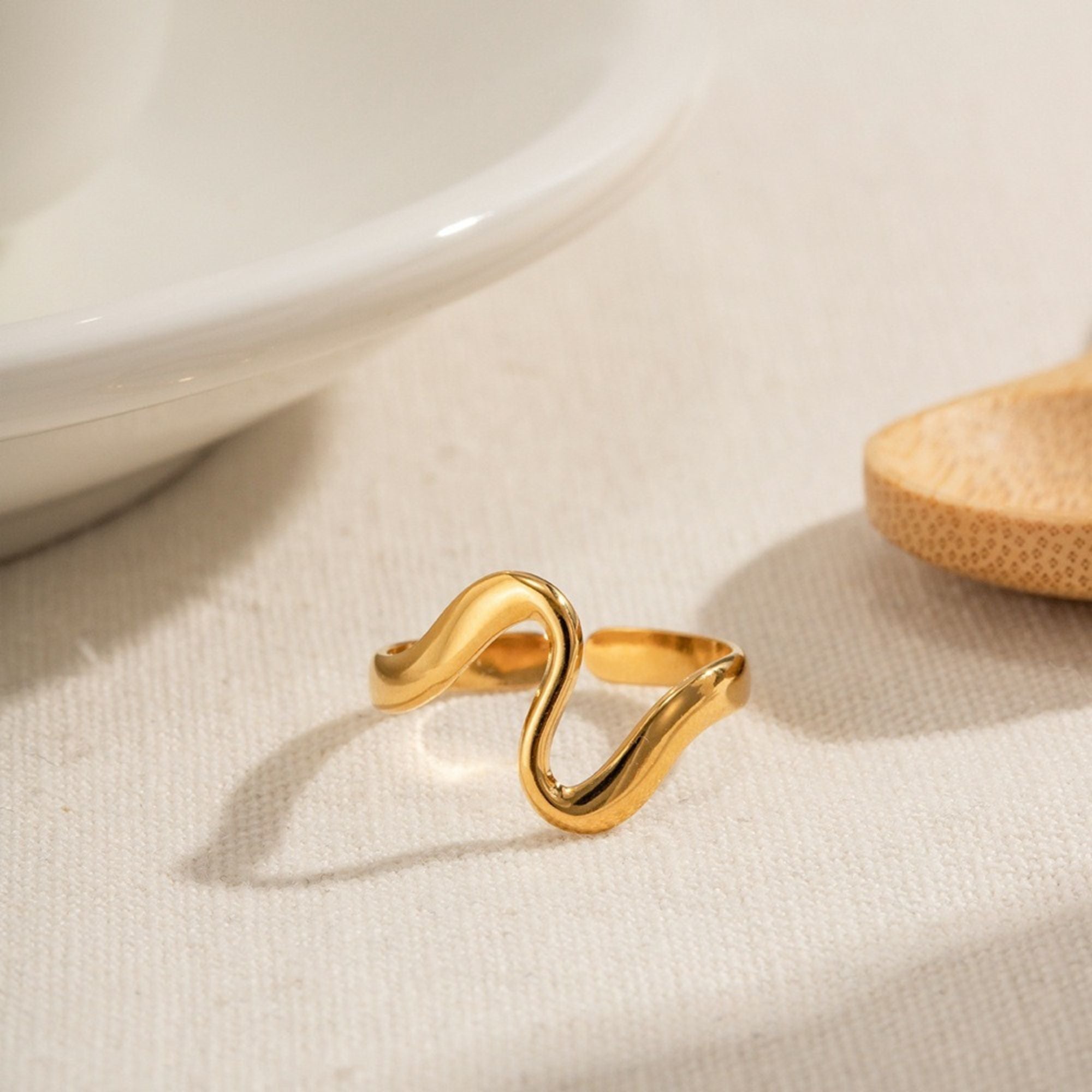 Wave Ring